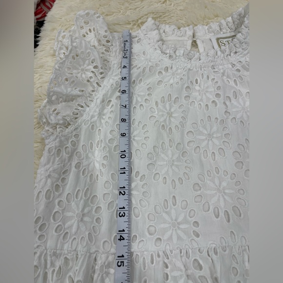 Sail to Sable White Eyelet Top - Picture 7 of 12